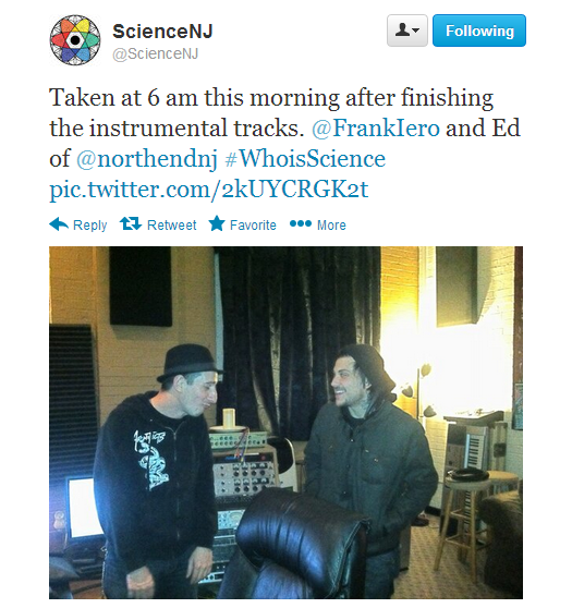 Frank Iero está produciendo una canción para ScienceNJ Captura2